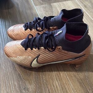 Nike Boy’s Air Zoom Soccer Cleats